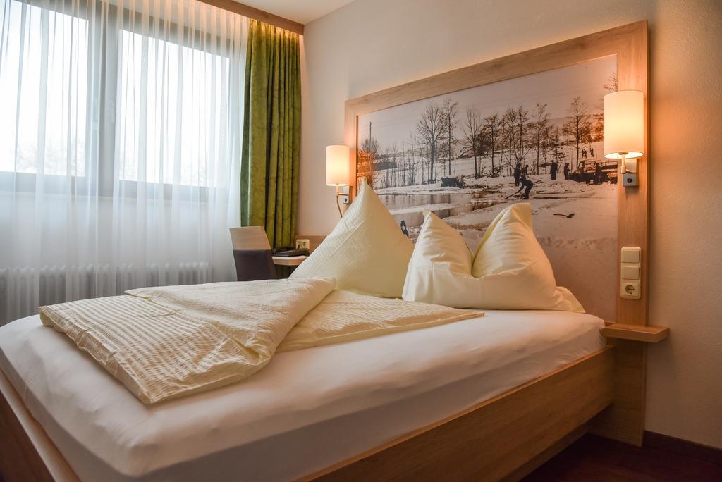 Landhotel Schnupp Neudrossenfeld Exterior photo